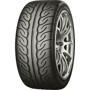 225/40R18 YOKOHAMA AD08RS 88W